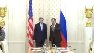 Kerry in Moscow to push Syria peace plan