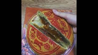 傳統古早正宗舊式巨大中秋月餅試 rare traditional mid autumn festival moon cake