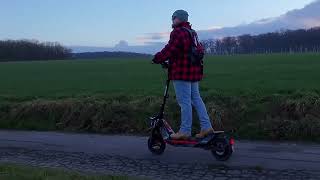 Mit dem Segway ZT3 Pro am 2.1.2025 durch den Wald 🌳