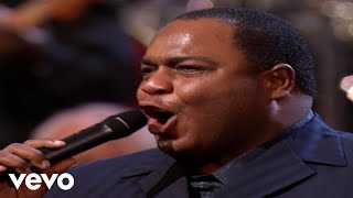 Bill & Gloria Gaither - Build a Bridge [Live] ft. Alvin Slaughter