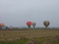 熱気球の着陸シーン（第19回おやまバルーンフェスタ） balloon rally landing