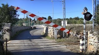 Spoorwegovergang Martina Franca (I) // Railroad crossing // Passaggio a livello