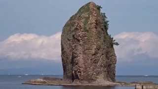 湯の島と裸島　浅虫　青森県