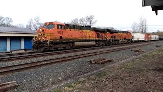 [HD] CSX Q367 with BNSF Power Leading - Fairport, NY #subscribe