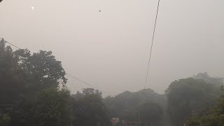 Pollution zyada hogya,  college Jana hua mushkil. ...