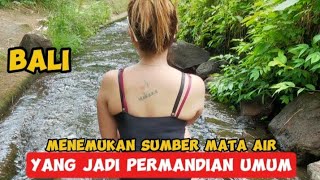 MANDI DI PERMANDIAN UMUM YANG KELUAR DARI SUMBER MATA AIR || KARANGASEM BALI