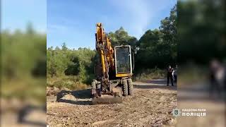 У Чернівецькому районі поліцейські задокументували незаконний видобуток корисних копалин