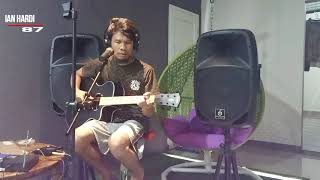 Caffeine - yang tak pernah (cover) ianhardi87