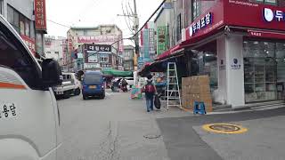 韓国•芳山市場への道