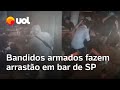 Homens armados invadem bar  na Zona Oeste de SP e fazem arrastão