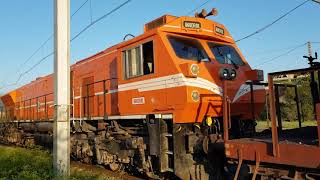 #SNTF Iron Ore Consist Passage at Chihani Bachir | Locomotive 060DR01