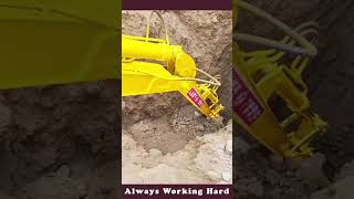 The Process Of Removing Soil From A Crane | Good Tools And Machinery Make Work Easy