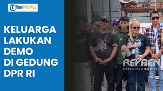 BONGKAR KEBOHONGAN RUDIANA! Keluarga 7 Terpidana Kasus Vina Cirebon Lakukan Demo di Gedung DPR RI