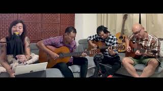 ဂျပ်ဆင်ထိပ်ကလရိပ်ပြာ - အိပုံ့ (ကာဗာ) Live