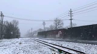 Yn2 trails on a csx manifest