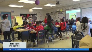 Stevenson Elementary School kids show support for Michigan State Spartans