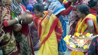 বিয়ে বাড়ির নাচ। wedding house dance।Village Bangla weeding dance।বিয়ে বাড়ির বৌদির অস্থির ডান্স। 2021