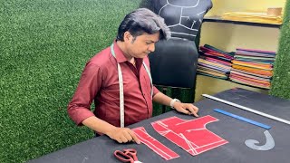 Offline में सीखें 4 Tucks Blouse Cutting करने का सही तरीक़ा / Perfect 4 Tucks Blouse Cutting