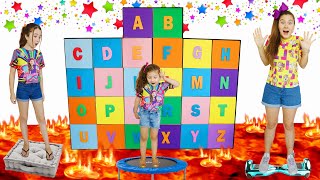 ABC APRENDENDO O ALFABETO COM A MILENINHA E AS CAIXAS MÁGICAS | Kids Pretend Play ABC Learn Alphabet