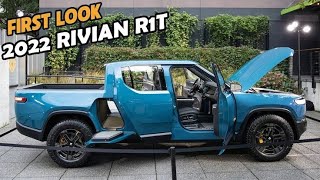 2022 Rivian R1T vs 2022 Ford Bronco Comparison