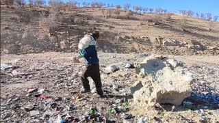 A woman who found a child in the village helps him, but he is paralyzed and has a brain problem.