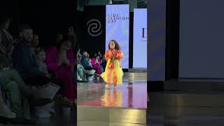 INJU #fashion #fashionshow #fashionweek #kidsfashionday #model