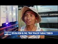 saksi mata ungkap detik detik truk trailer tabrak tembok pembatas jalan di cilincing jakarta utara