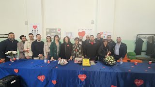 Alcuni Esercenti di Savutano donano un defibrillatore all'Istituto Comprensivo \