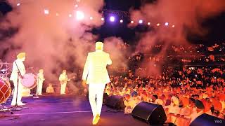 Thermal camera captures Singer silently farts during concert. #funny #funnyvideo #laugh #fun