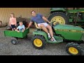 Using clues to find new toys on the farm | Tractors for kids