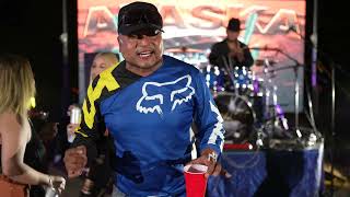 Alaska  -  Conjunto Renacer (Video Oficial)