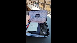 DeltaOne amenity kit - Unboxing!