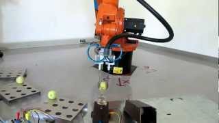 KUKA Robot palletizing