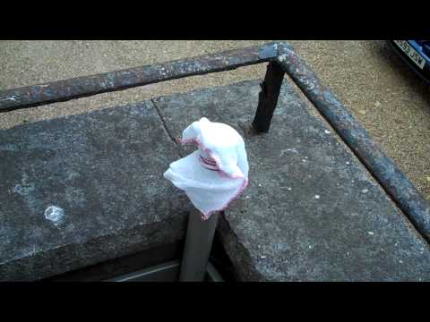 How to make a self-watering container How to make a self-watering container