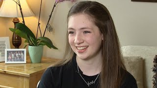 Lynnwood teen with rare bone disease dedicates herself to helping others - KING 5 Evening