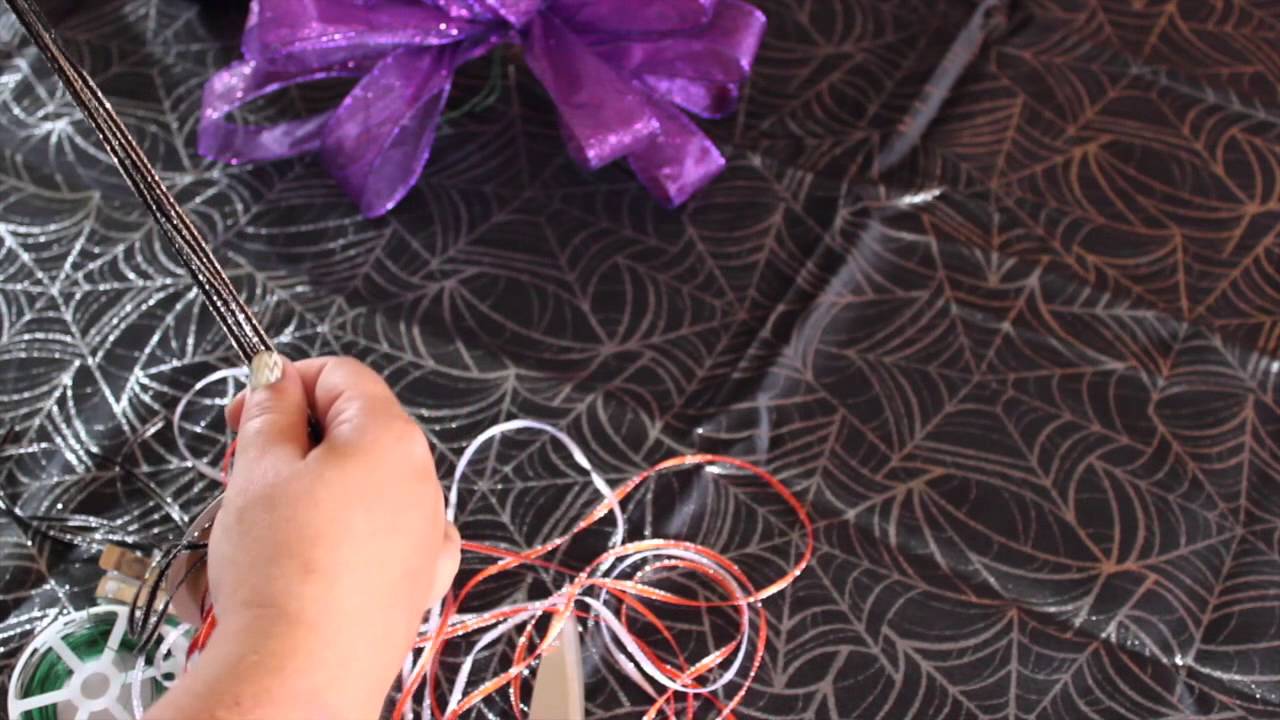 How To Decorate A Halloween Tree Youtube