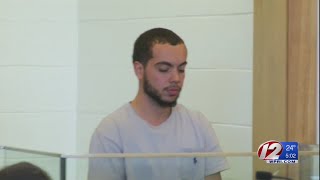 Serial robbery suspect to remain behind bars