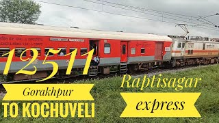 12511 Gorakhpur to Kochuveli Raptisagar express Departure on Barabanki jn #monulocopilot