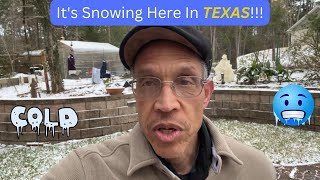 WOW - It's Snowing Here In TEXAS!!!