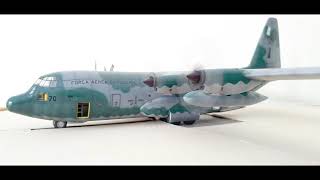 ZVEZDA C 130 M HÉRCULES 1/72 SCALE FULL VÍDEO