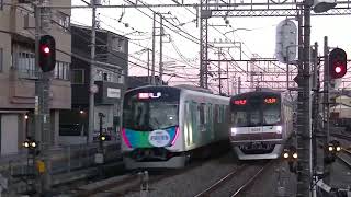 西武鉄道40151F(ドラえもん)急行池袋行　東京メトロ10128F各停小手指行　西所沢