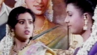Balakrishna, Meena & Roja Scene || Bobbili Simham Telugu Movie || BalaKrishna, Meena, Roja