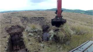 Video of restoration work on Cors Caron / Fideo o waith adfer ar Gors Caron