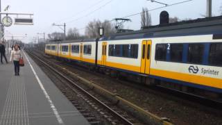 NS SGMm Sprinter en GVB Zilvermeeuw Metro vanuit Spaklerweg in Amsterdam