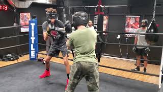 BEGINNER BOXING SPARRING!