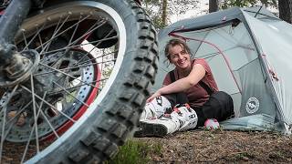 TET SWEDEN - Finding our way to a Campingspot in the middle of a forrest