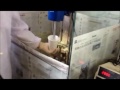 rigid polyurethane foaming process in lab dongda polyurethane.wmv