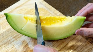 【メロンの切り方】| How to cut summer fruits #Shorts