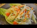 how to make thai papaya salad som tum ส้มตำ thai food