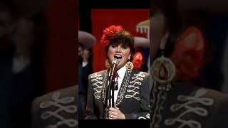 Linda Ronstadt | La Charreada | The Smothers Brothers Comedy Hour